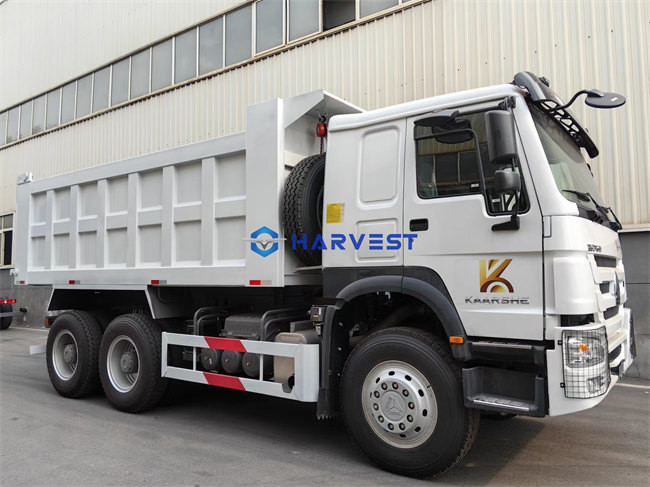 최신 회사 사례 시노트룩 호보 6x4 20m3 덤프 트럭이 소말리아로 수출되었습니다.